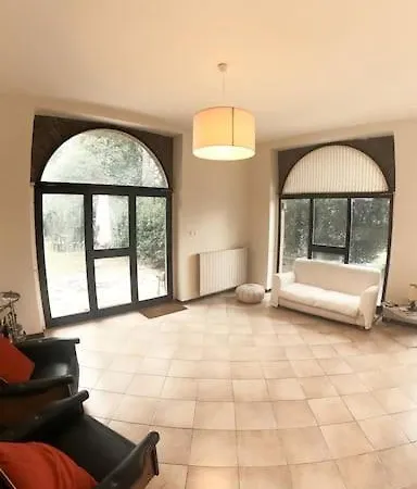 Immersa Nel Tra E Assisi