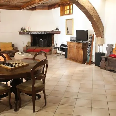 Immersa Nel Tra E Assisi