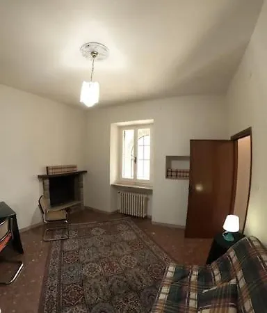 Immersa Nel Tra E Assisi *
